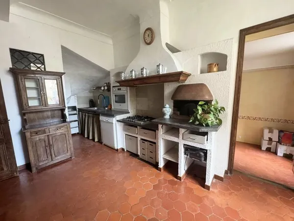 EXCLUSIVITE - SAINT - JEANNET