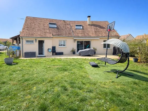 Pavillon 4 chambres - Garage et Jardin
