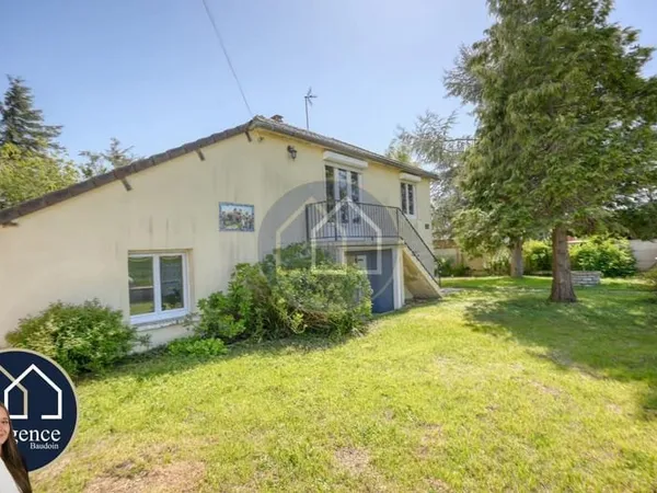 MAISON - 104 m² - 3 CHAMBRES ET UN BUREAU - 1047 m² DE TERRAIN