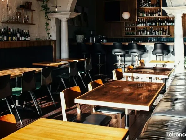 Bar, brasserie, restaurant 150 m² PARIS