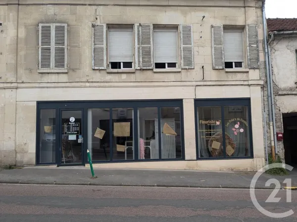 Local 137 m²