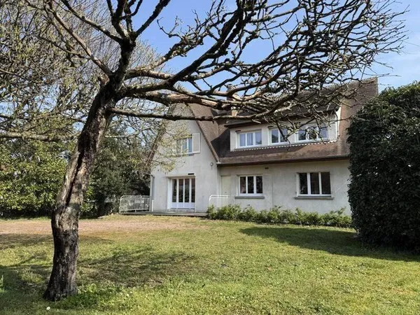 Maison 6 pièces 206 m²