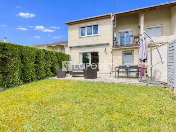 Maison 7 pièces 107 m²