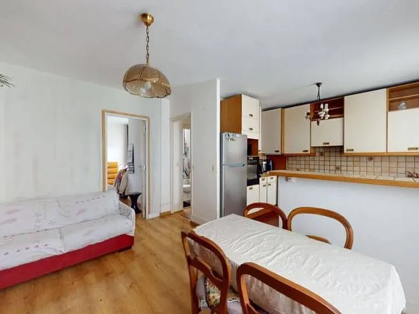Appartement 5 pièces 77 m²