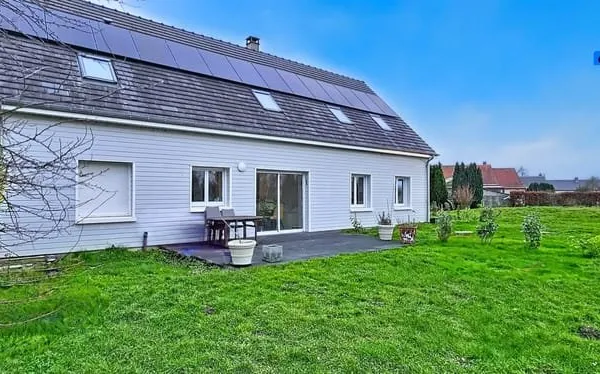 Propriété clé en main 250 m² ,terrain 6000 m² - Baie de Som