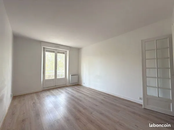 Studio 1 pièce 20 m²