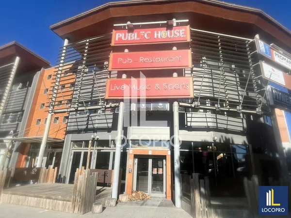 A LOUER - BUREAUX - 434 M2 DIVISIBLES - FREJUS