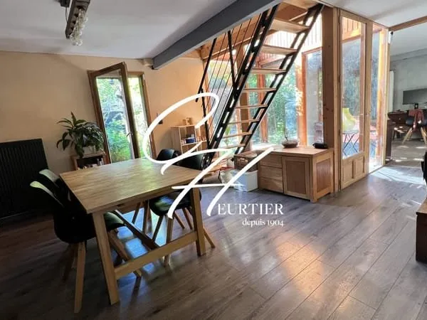 Saint Martin d'Heres agreable maison de 105m² au calme