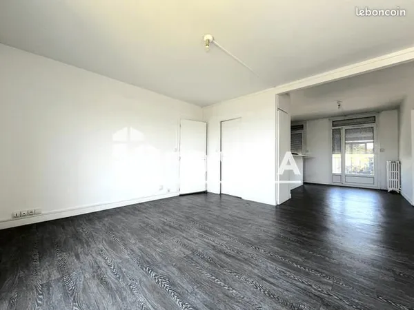 Appartement t3 de 59 M2 lumineux avec vue dégagée