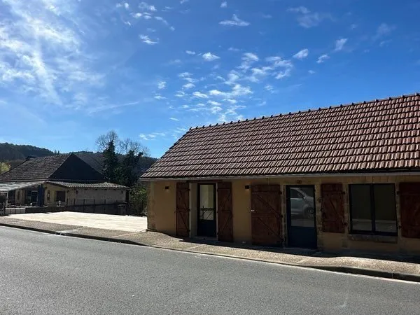 Local commercial neuf - location avec vente de pas de porte - les eyzies-de-tayac