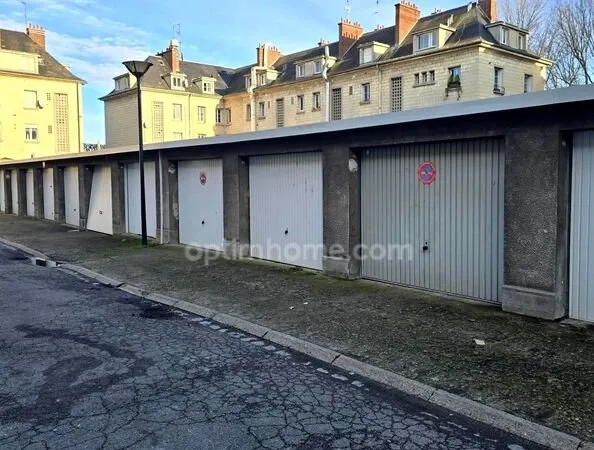 Garage 16 m² - Proche gare et centre-ville
