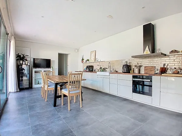 Maison 6 pièces 170 m²