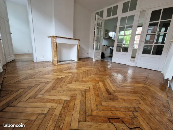 Appt 2 chambres + balcon et jardinet