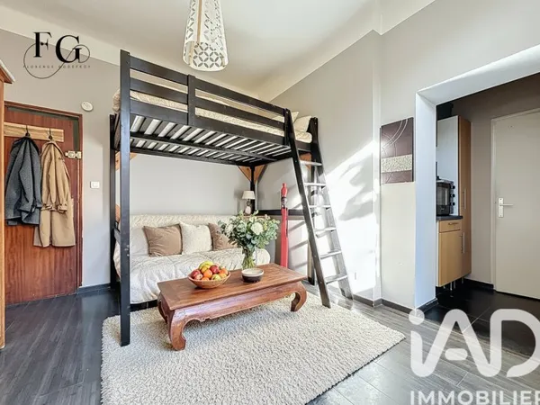 Studio 1 pièce 21 m²