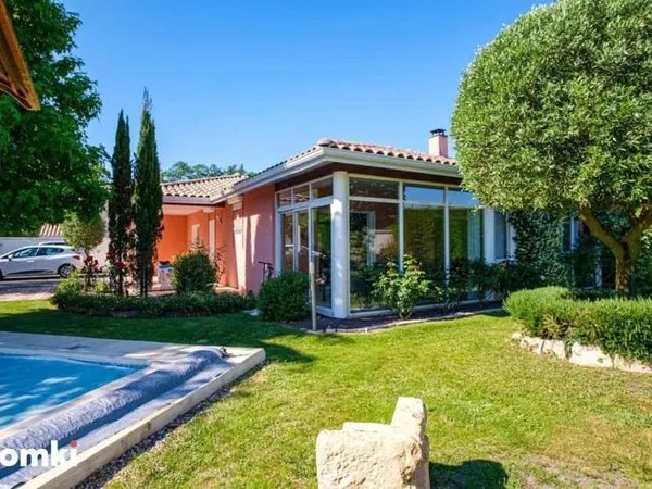 Maison/Villa T5 de 138 m2 à Ychoux 40160