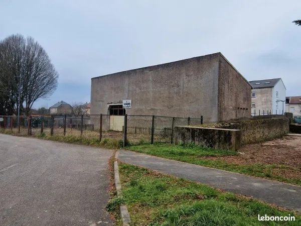 Vente terrain et bâtiment