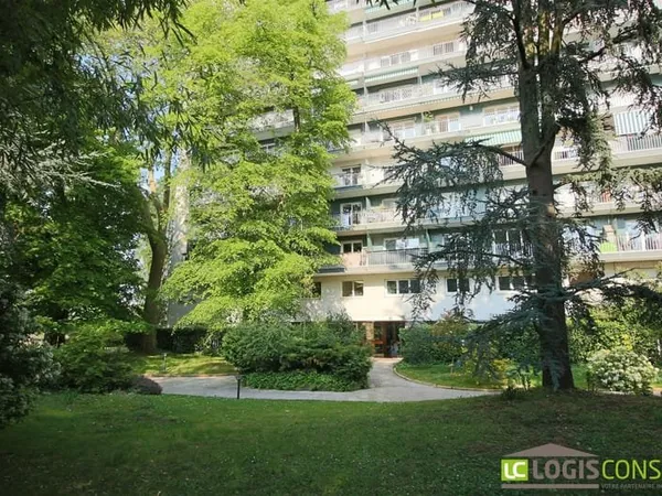 APPARTEMENT - RESIDENCE ATHENA