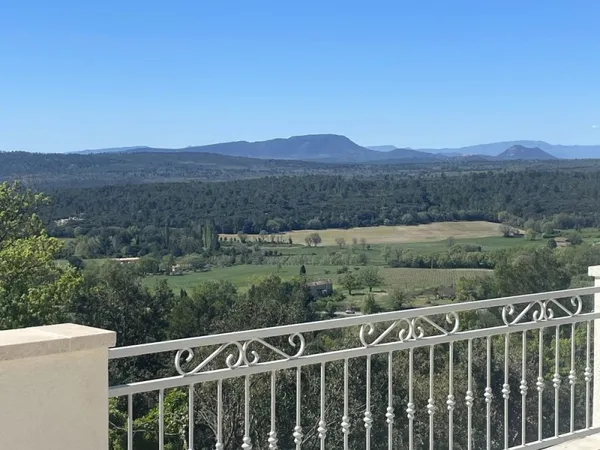 Volumineuse villa de 142 m² avec Vue panoramique