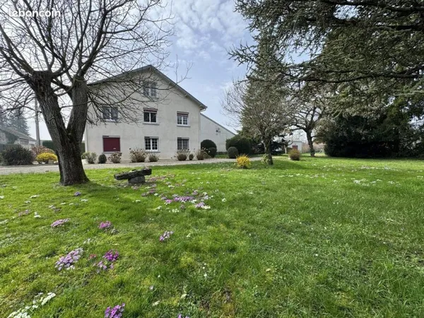 Maison 8 pièces 166 m²