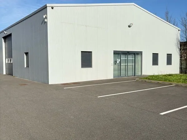 Local commercial, 1237m2 divisible
