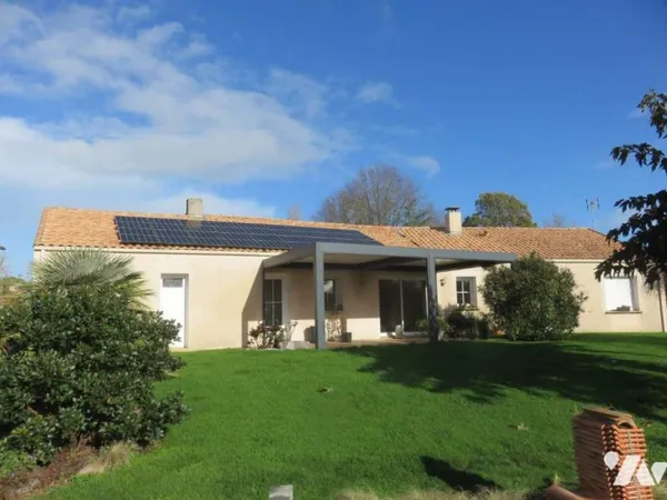 Maison 6 pièces 144 m²