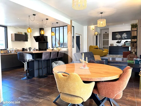 Maison 5 pièces 111 m²