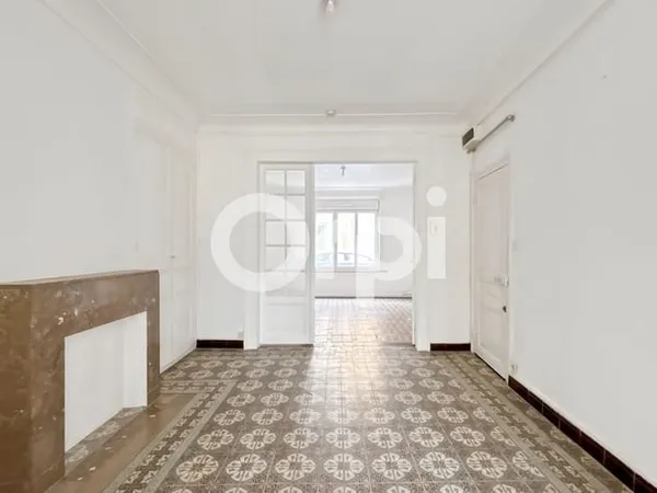 Appartement 2 pièces 65 m²