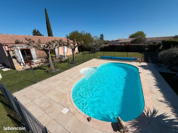Villa T4 95 m2 au calme, proche commodités