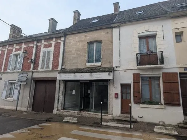 NEUILLY EN THELLE