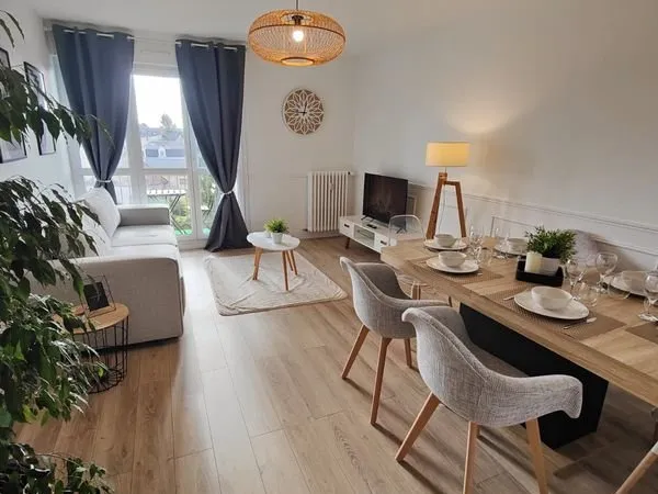 Superbe T3 meublé de 65m2 refait à neuf