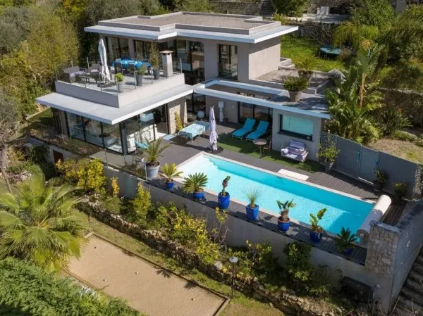 Villa 5 pièces 169 m²