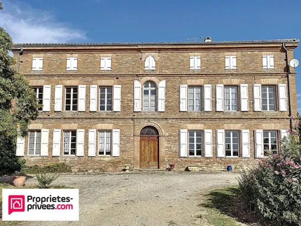 Maison de maître 295 m2 et dépendance à Rabastens