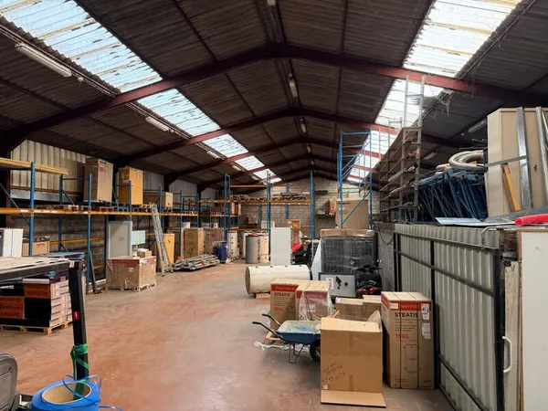 Local/bureau à vendre ROUXMESNIL BOUTEILLES (76)