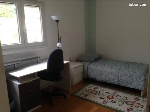 Chambre dans colocation étudiant