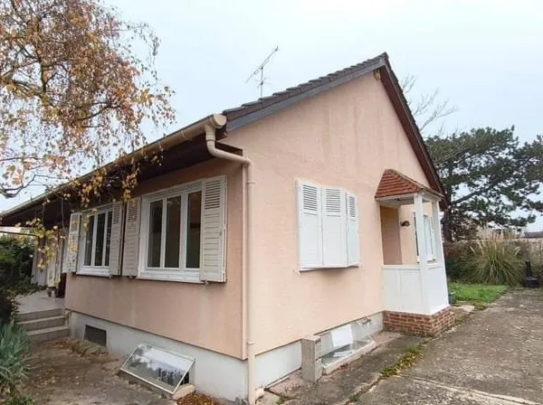 Maison de plain-pied 6 pièces 120 m²