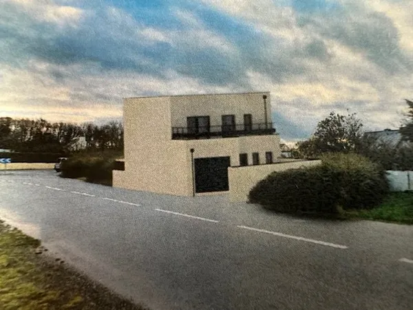 Terrain 334 m²