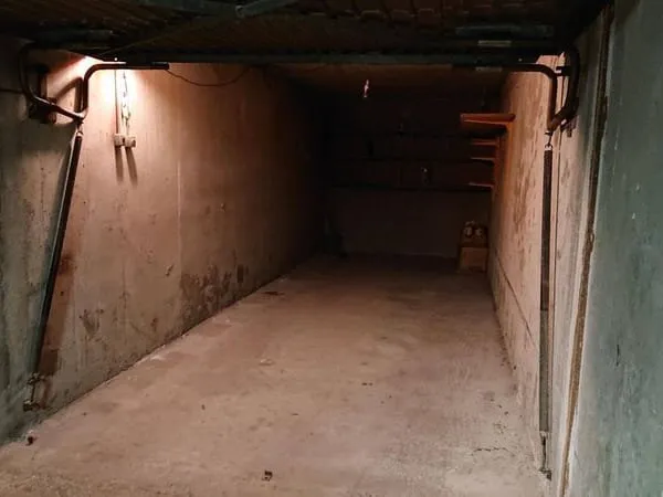 Parking 17 m²