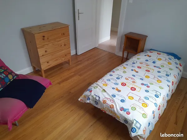 Appartement 3 pièces à louer ideal pour bureau