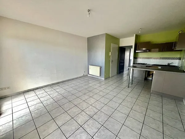 APPARTEMENT BOURGOIN JALLIEU - 2 pièce(s) - 46 m2