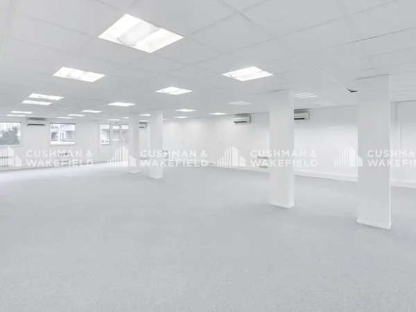 Bureaux 420 m²