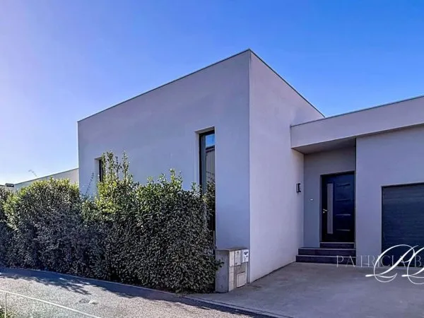 Villa T5 Contemporaine avec piscine