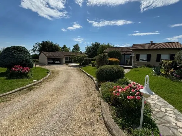 Maison 5 pièces 174 m²
