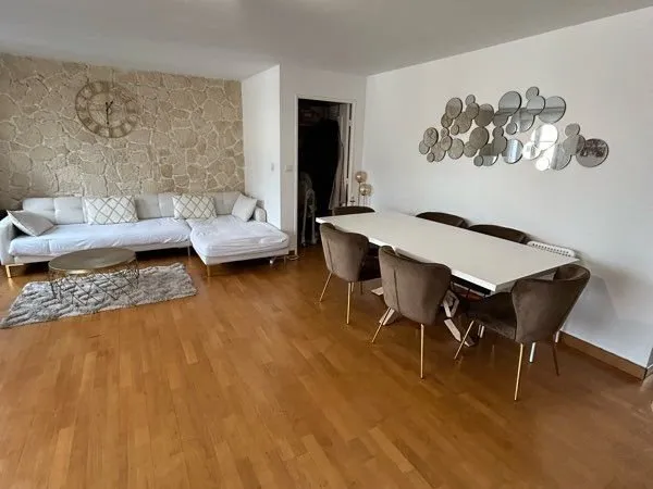 Appartement 66 m² - Grand séjour 30 m² - 2 chambres - Cuisine équipée - DPE C