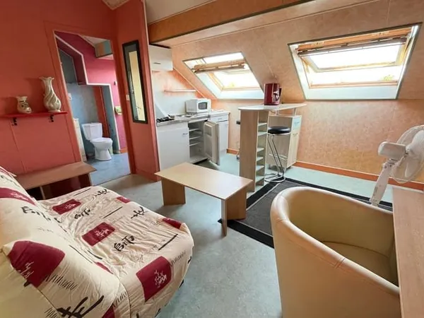 Studio 1 pièce 18 m²
