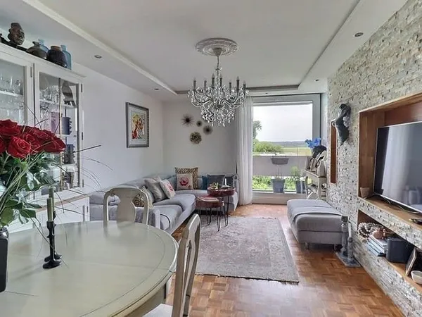 Appartement 4 pièces 74 m²