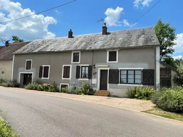 Exclusivité, Bourgogne, au Porte du Morvan, Secteur LIERNAIS, en