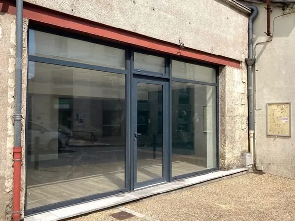 Local commercial 80 m²