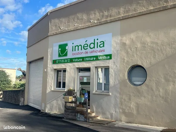 Entrepôt + bureau