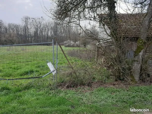 Location, Terrain