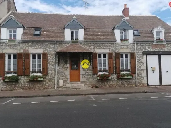 MAISON DE CARACTERE